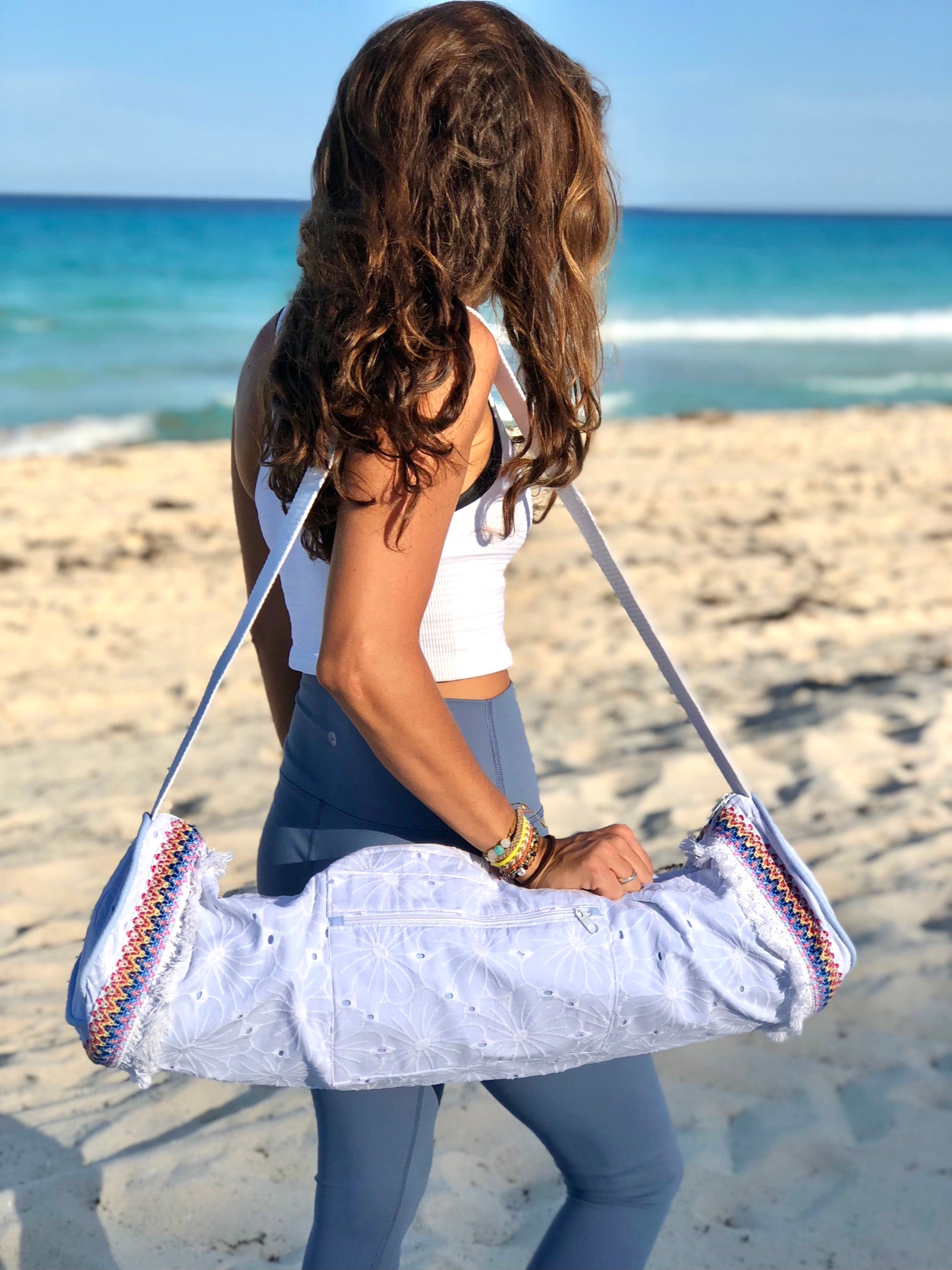 Bolsa para tapete de yoga - Flores Bordadas
