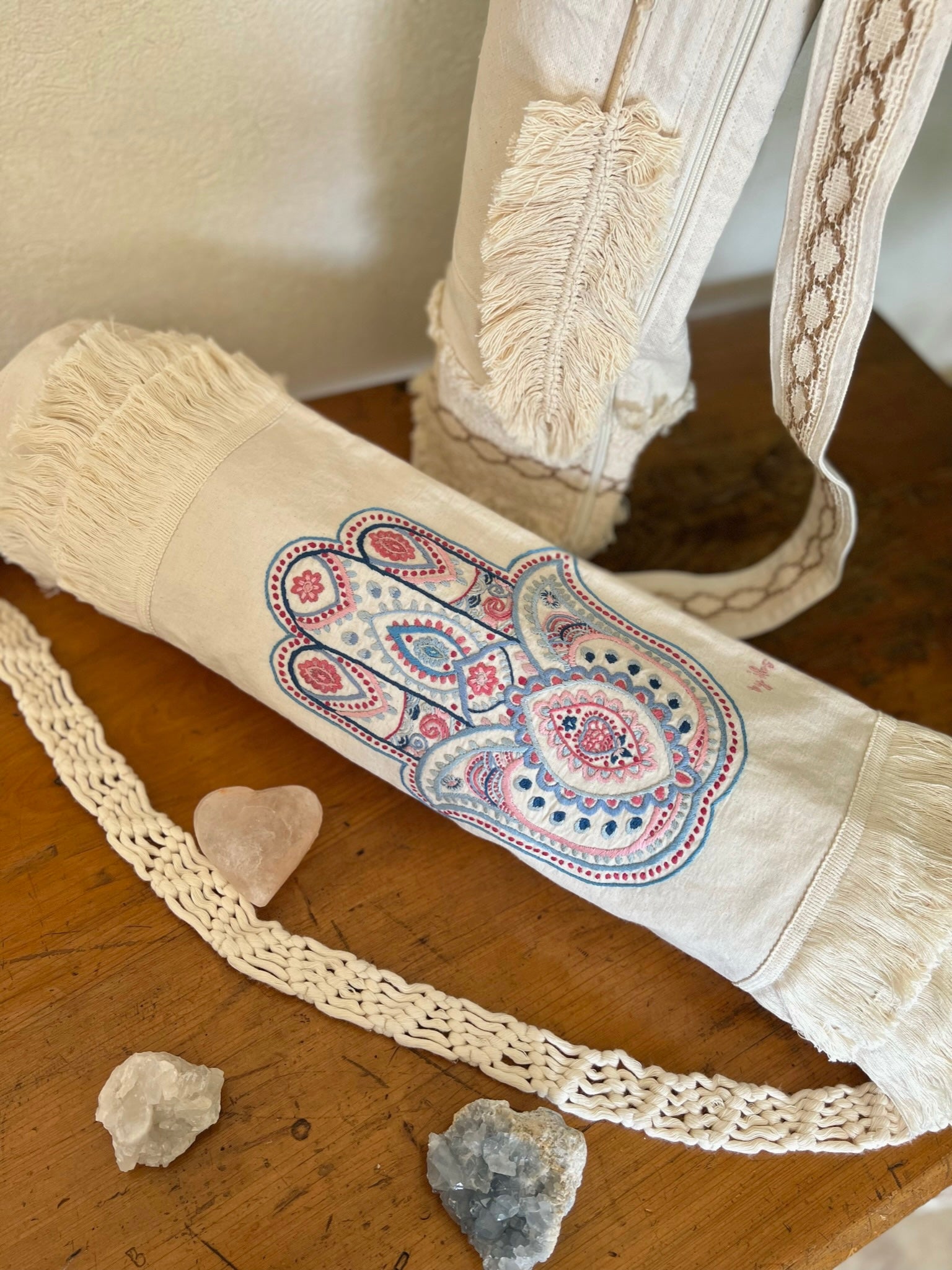 Bolsa para tapete de yoga - Mano de Fátima bordada